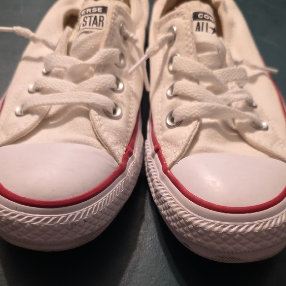 Converse - Picture 3 of 3